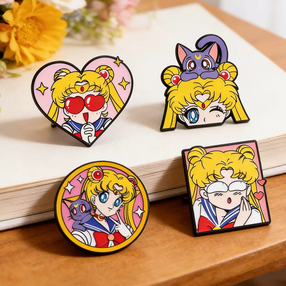 Embroidery Reddit - เข็มกลัดเคลือบอีนาเมลรูปหัวใจลายเซเลอร์มูน 4 ชิ้น เข็มกลัดการ์ตูน ตราโลหะดีไซน์สร้างสรรค์ สำหรับติดกระเป๋าเป้