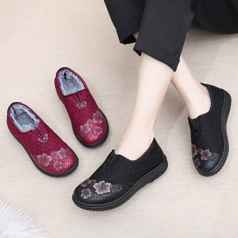 รองเท้าสลิปออนบุขนสำหรับผู้หญิ - Embroidery Online บทวิจารณ์และราคา