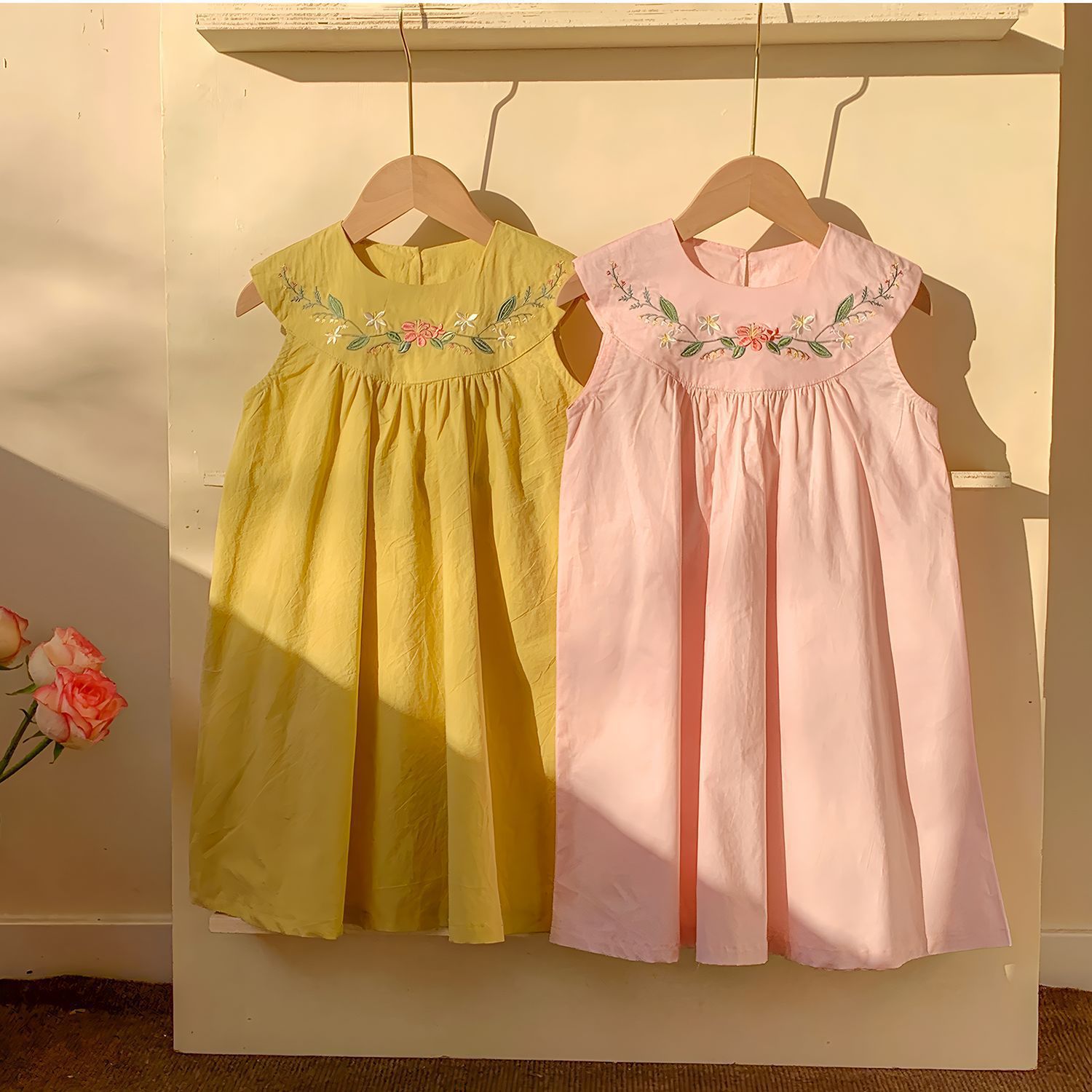 ชุดเดรสลำลองสำหรับเด็กผู้หญิงอ - Embroidery Yellow Dress บทวิจารณ์และราคา